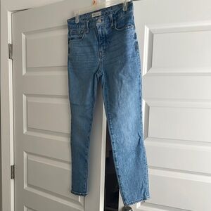 Madewell Blue Ankle Cropped Jeans